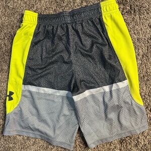 Under Armour boys Gray and Yellow Athletic Shorts